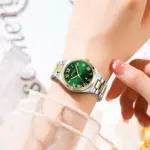 CURREN 9095 Elegant Watch Watch For Women - Silver Golden Green - Image 5